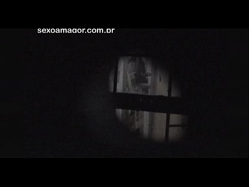 ❤️ Lourinho é filmado secretamente por um voyeur de bairro escondido atrás de tijolos ocos ☑ Sexo superior em nós pt.porno-flix.ru ❌️❤